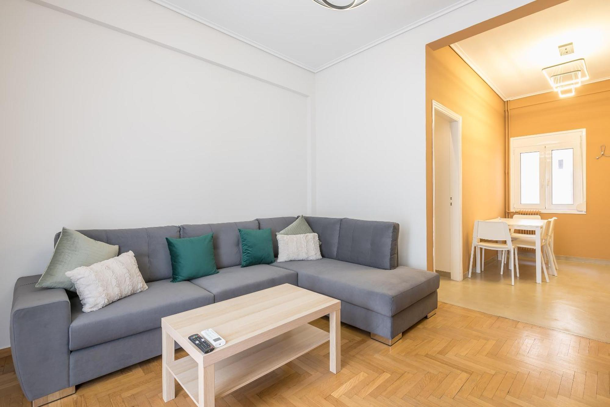 Stylish 2 Bd Urban Retreat Near Panormou Metro Atenas Exterior foto