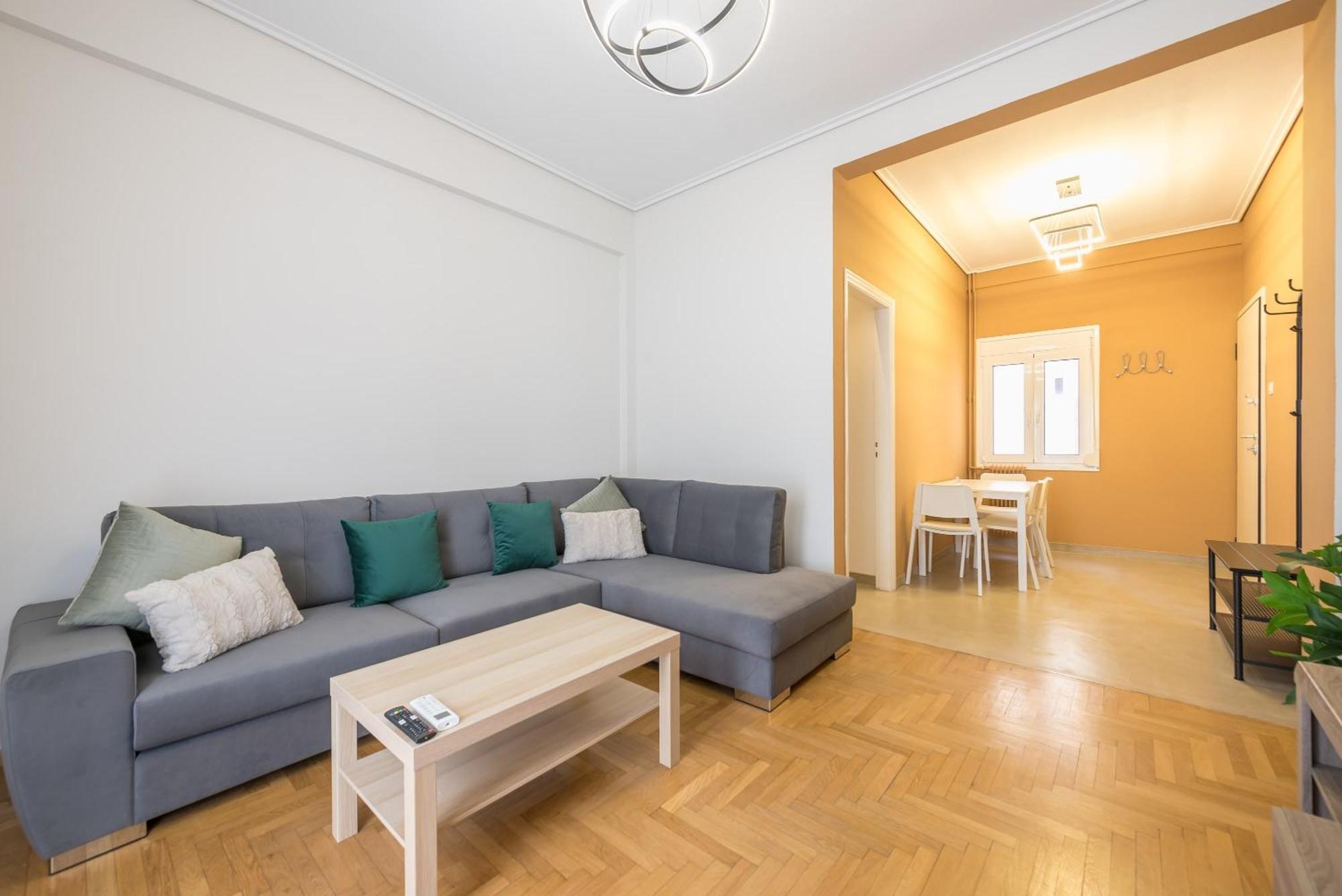 Stylish 2 Bd Urban Retreat Near Panormou Metro Atenas Exterior foto